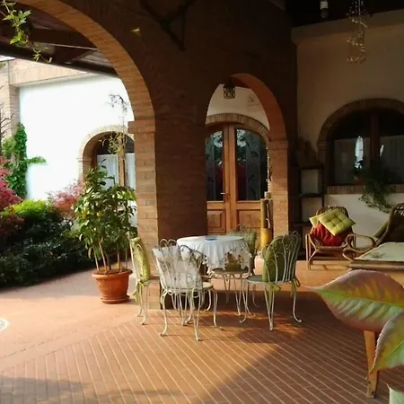 Melo In Fiore Con E Colazioni Nella Zona Del Prosecco Docg Asolo Maser