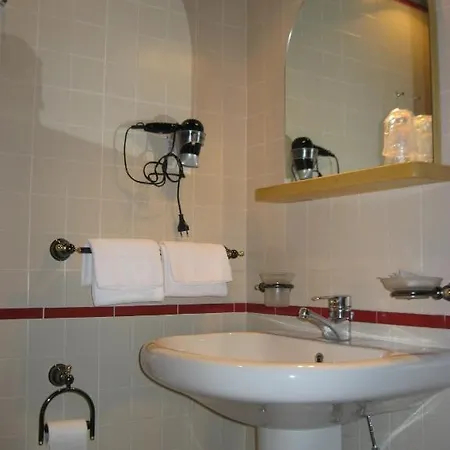 Melo In Fiore Con E Colazioni Nella Zona Del Prosecco Docg Asolo Vakantieboerderij Maser