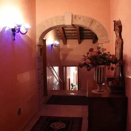 Alloggio per agriturismo Melo In Fiore *